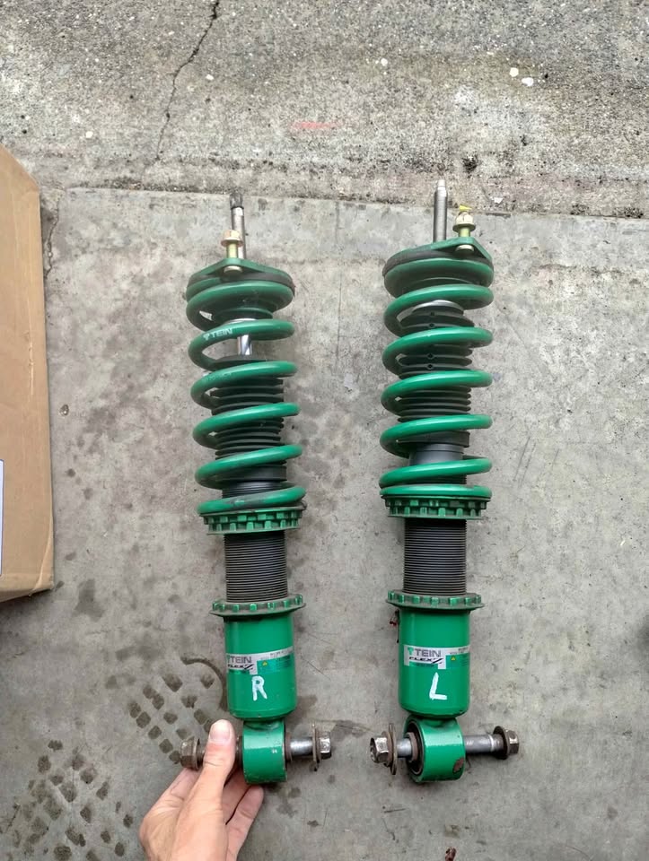 2005-2009 Subaru Legacy Tein Flex Z Coilovers, REARS ONLY!!! Fits 2000-2009