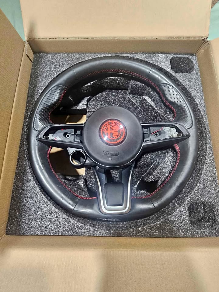Alfa Romeo Giulia Leather Heated Steering Wheel OEM