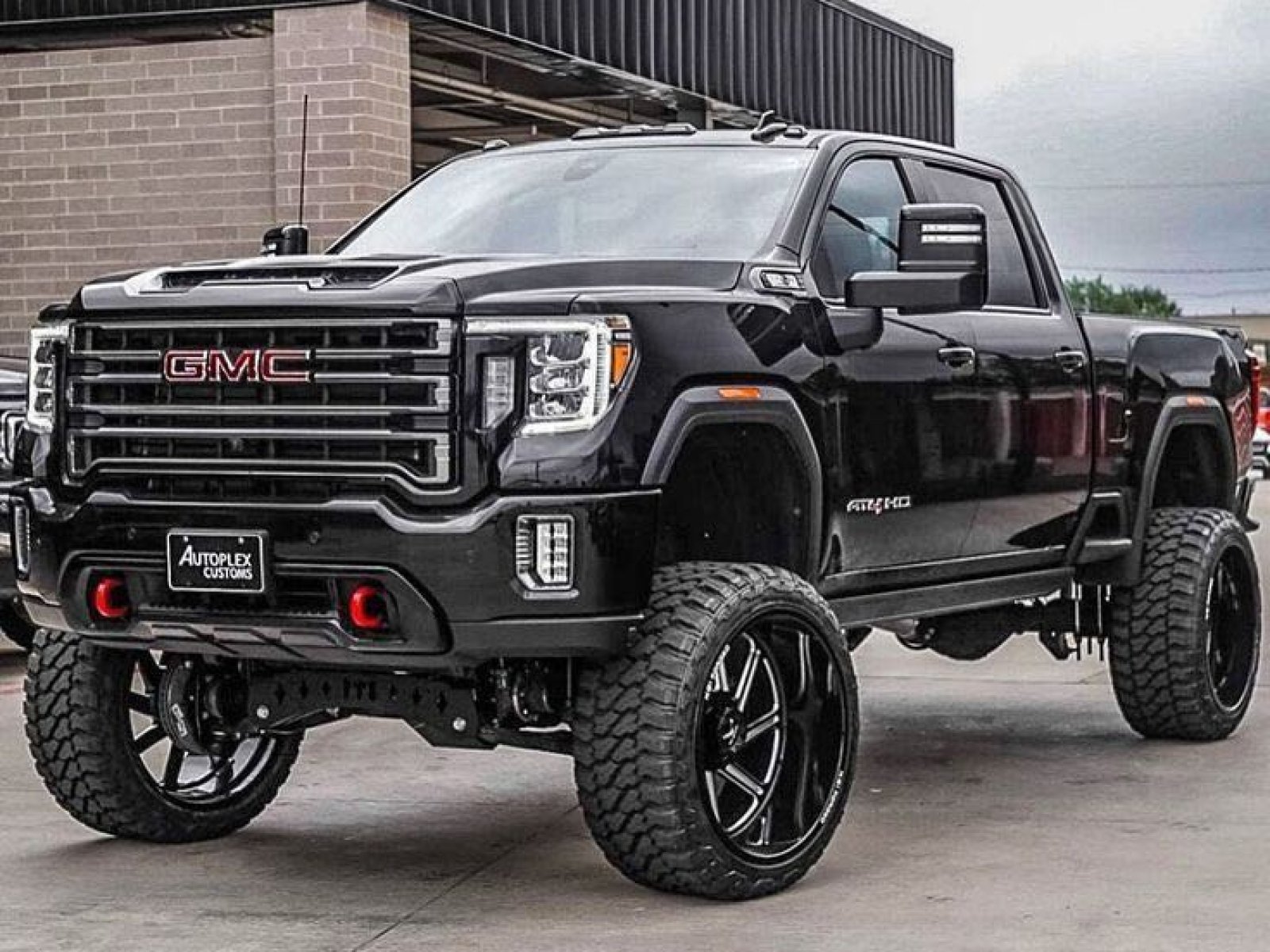 GMC