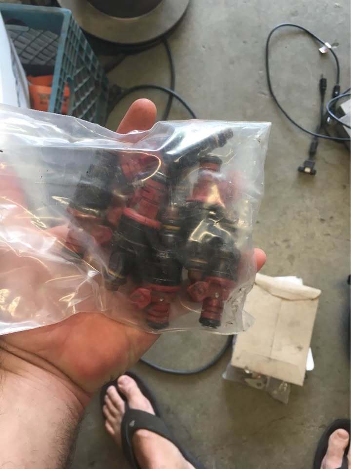 mustang fuel injection items