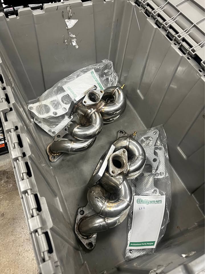 Sr20 and ka24 turbo manifolds