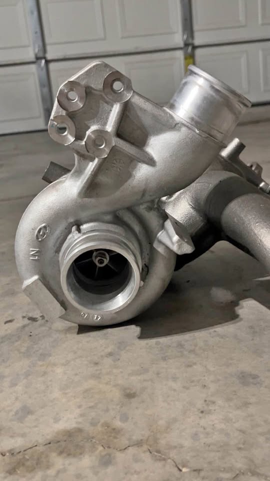 Hyundai Genesis Turbo (2.0T)