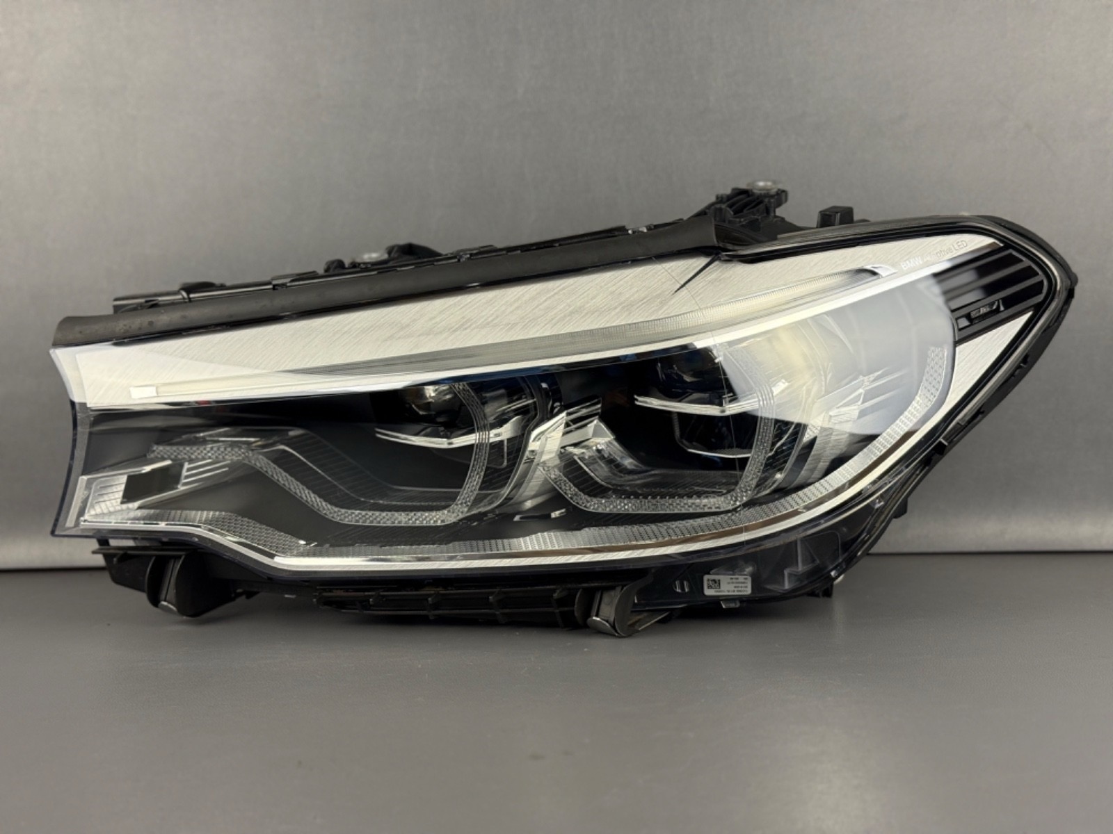 2017-2020 BMW 5-SERIES G30 LEFT DRIVER LED ADAPTIVE ICON HEADLIGHT OEM