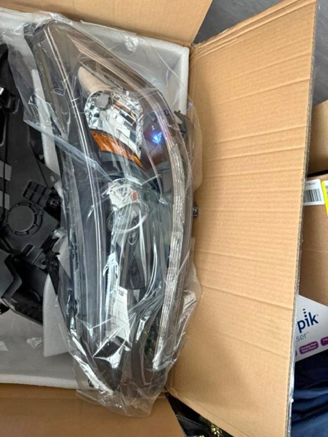 HEADLIGHT ASSEMBLY REPLACEMENT PP-TD30