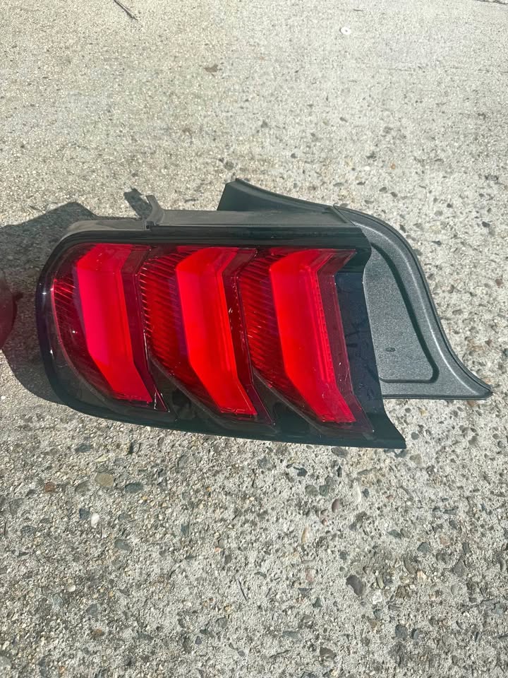 mustang taillights