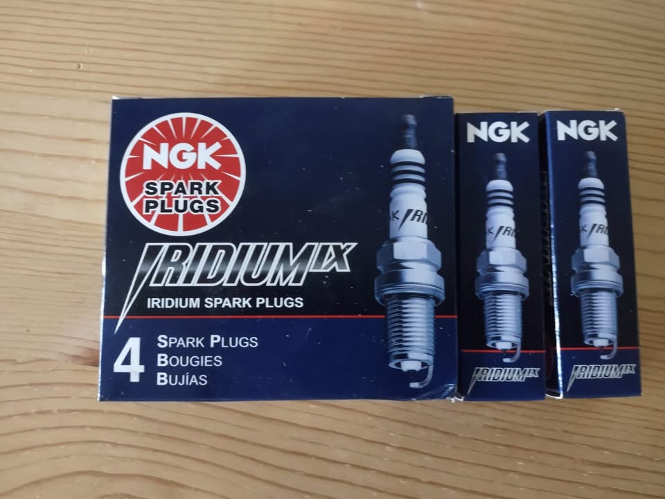 QTY 6 NGK Spark Plugs - 2003 Acura TL Iridium Plugs