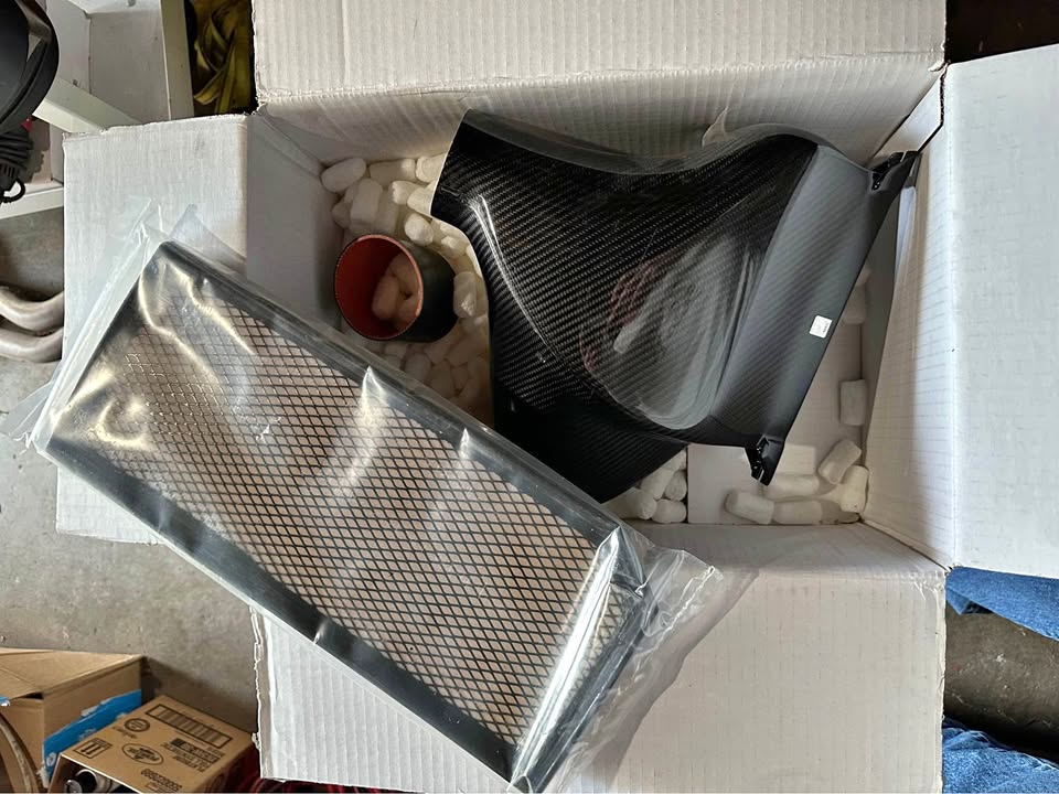 Carbonio cold air intake for 2006+ Audi A3 2.0FSI, VW MK5 Golf, Jetta 2.0FSI
