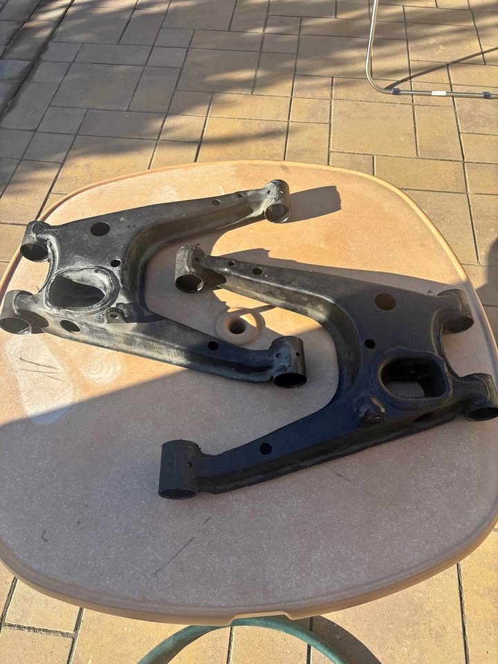 Miata rear lower control arms