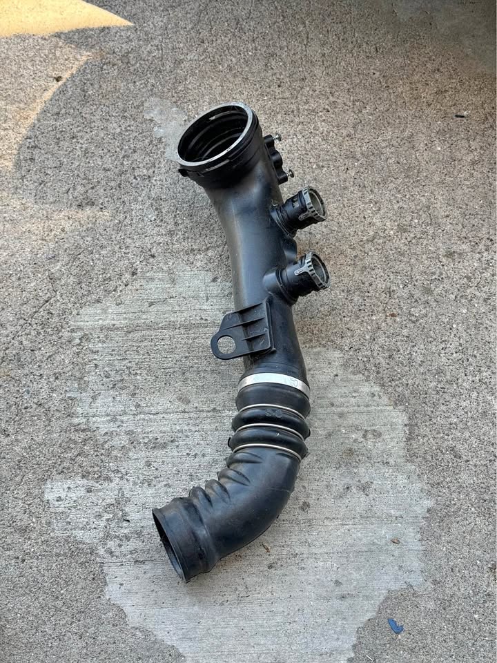 N54 335i 2007-2010 Charge Pipe