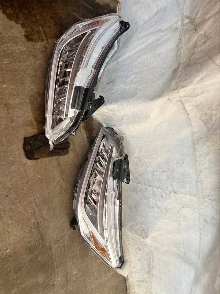 2007 Honda accord sedan headlights