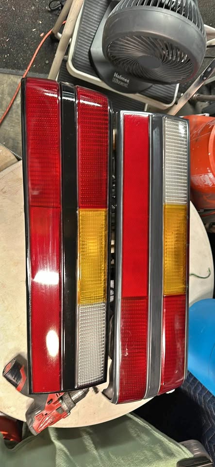 1985/1986 FORD MUSTANG FOXBODY TAILLIGHTS