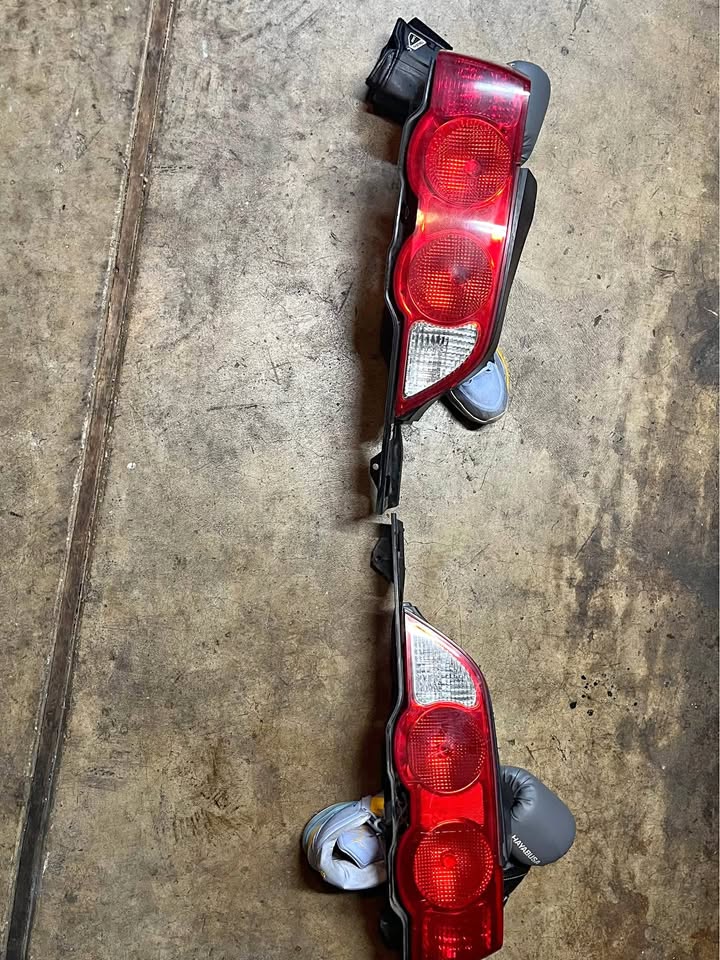 02-04 RSX Taillights
