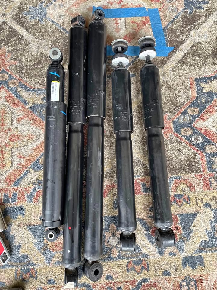2023 f250 factory front shocks rear shocks and steering stabilizer