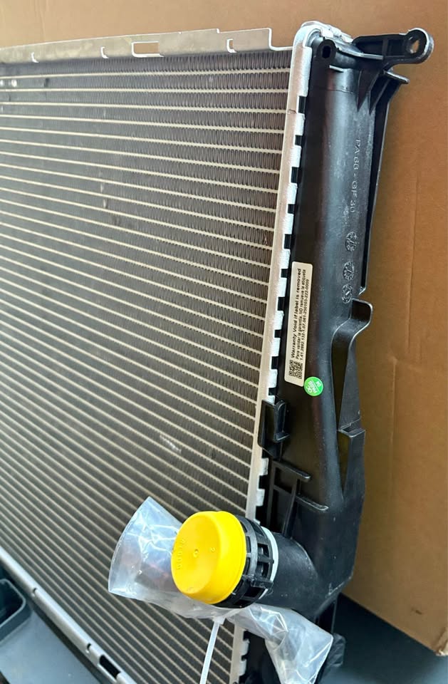 Car Radiator for BMW 328i, 2005-13, New, Shipping option.