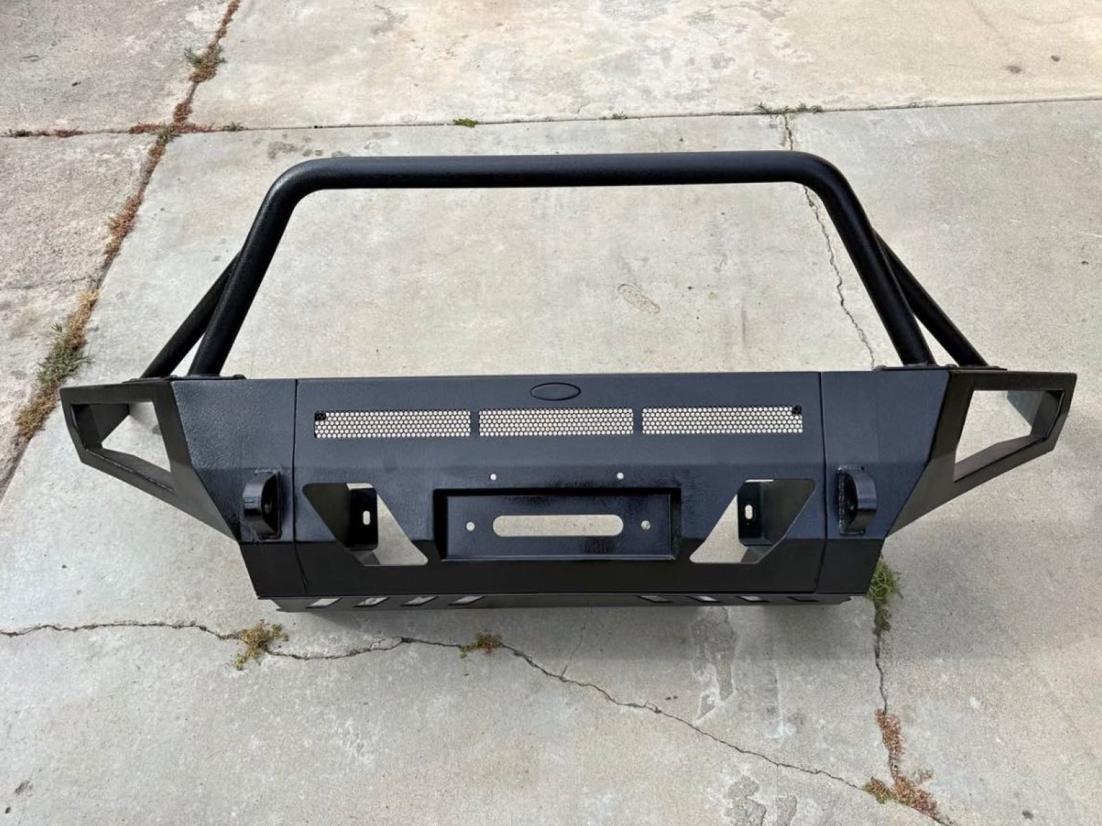 2016-2023 Toyota Tacoma Metal Front Bumper