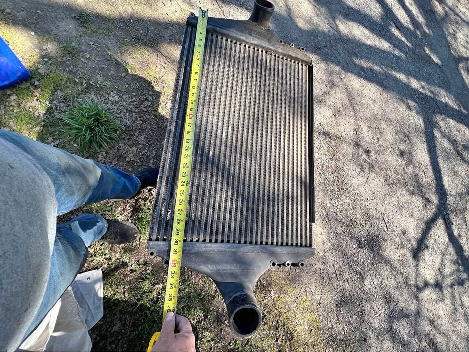 Intercooler Ford 650/750