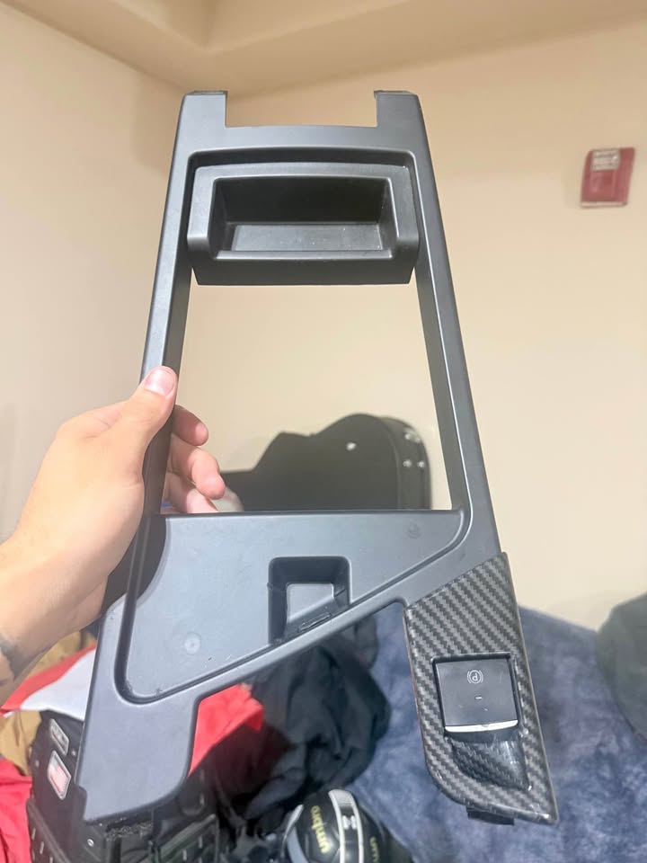 2019 Alfa Romeo Giulia Center Console Trim & Emergency Brake Button Panel