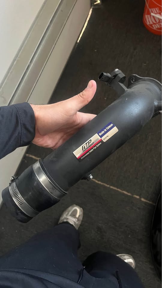 FTP charge pipe for BMW F30