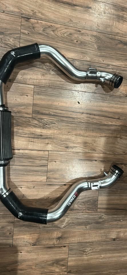 Cold air intake (g37 g35 370z)