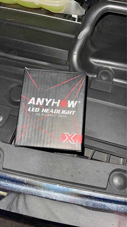LED H11 light bulb
