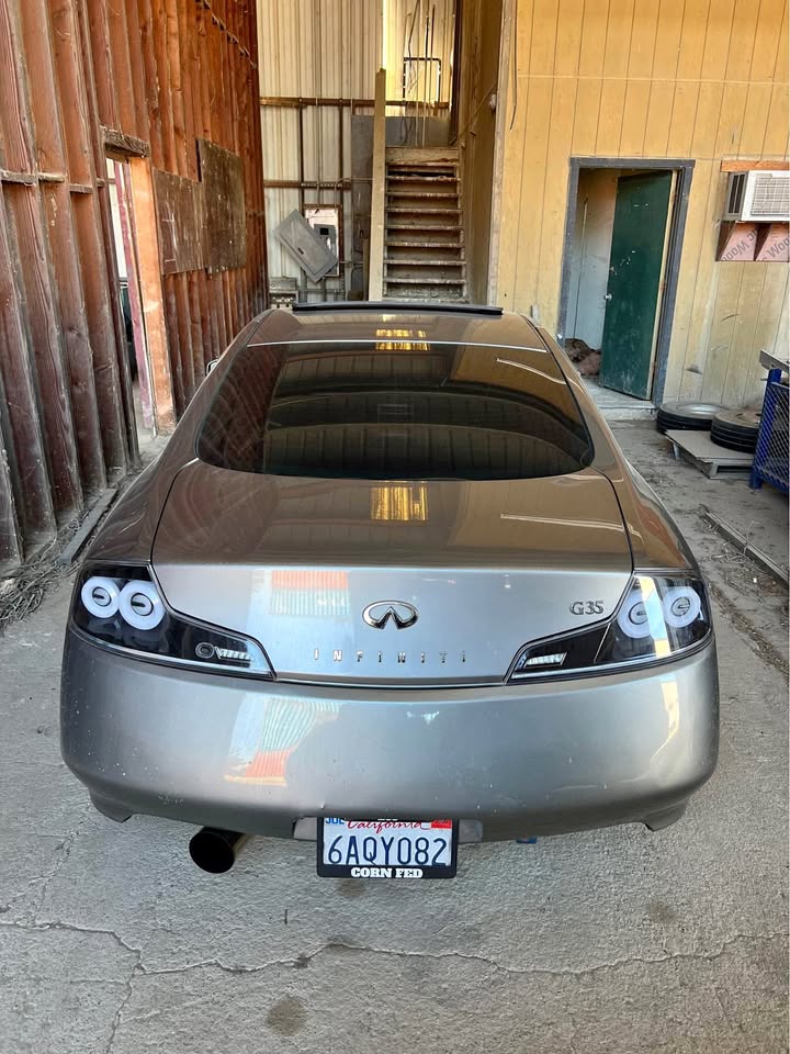 G35 spec D sequential tail lights