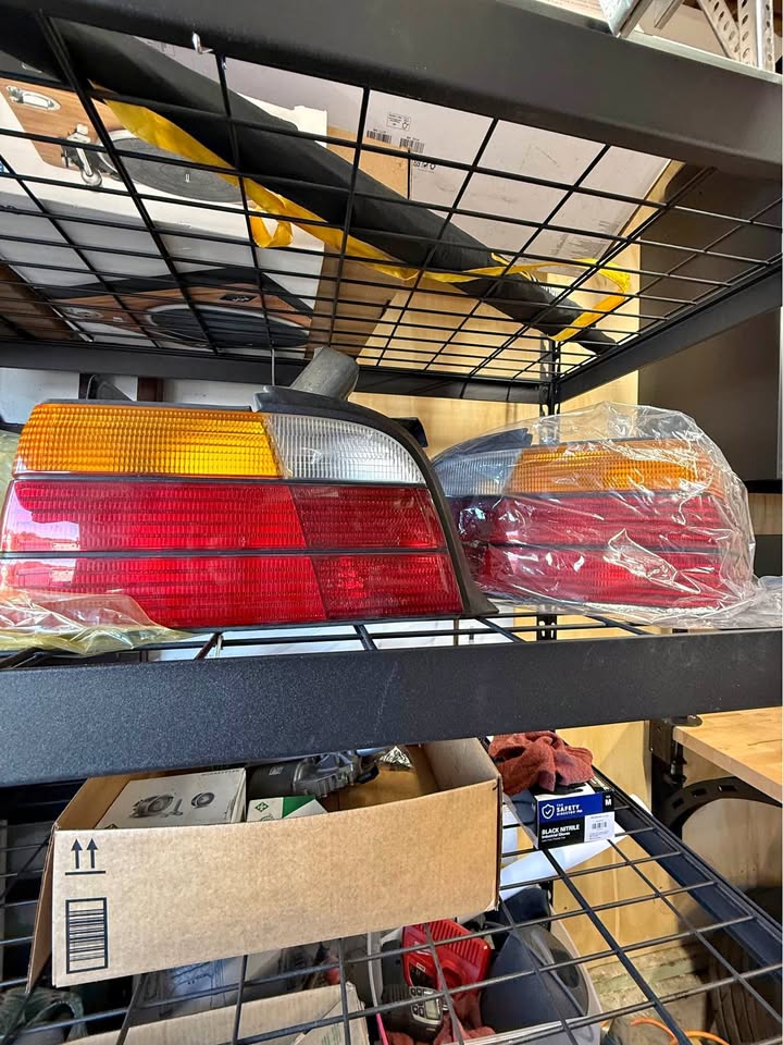 E36 coupe taillights