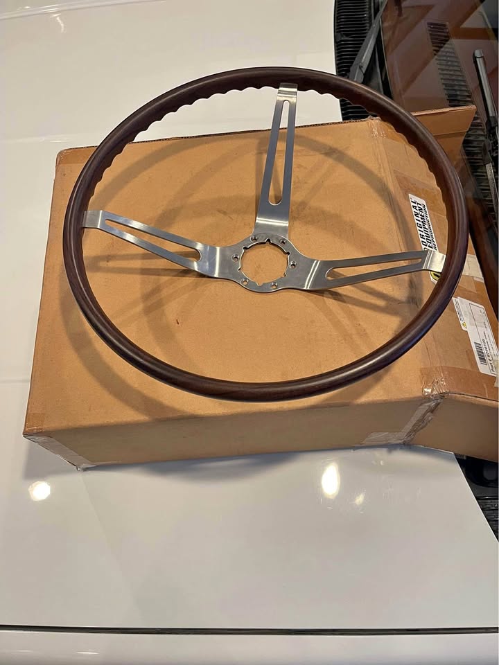 Steering wheel
