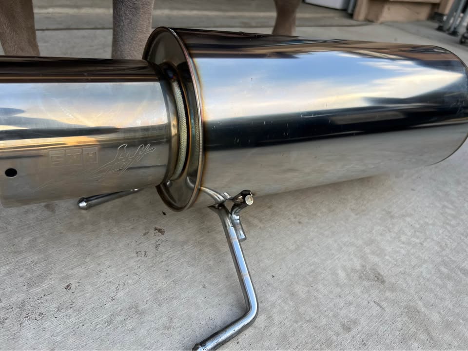 Lexus IS300 coilovers and HKS exhaust