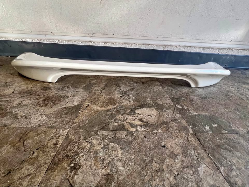 FRS/BRZ/86 TRD style trunk spoiler wing painted
