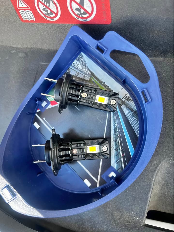 LED LIGHTS H7