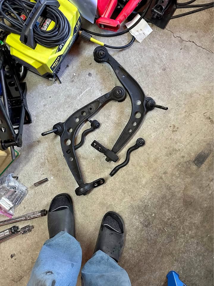 E36 OEM control arms and tie rods