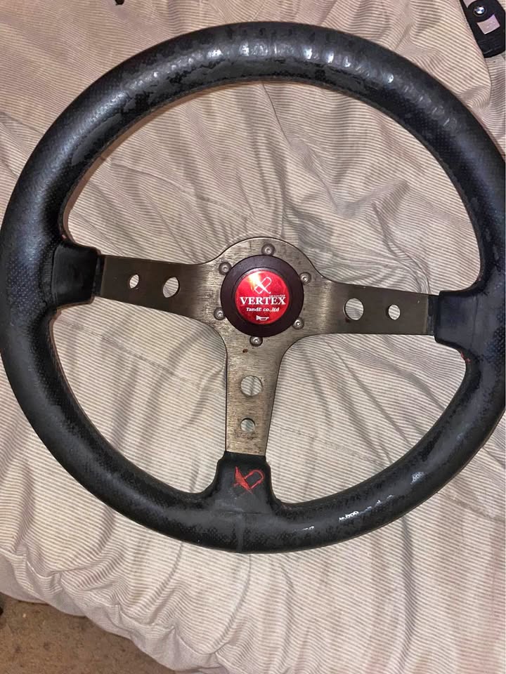 Vertex Steering wheel